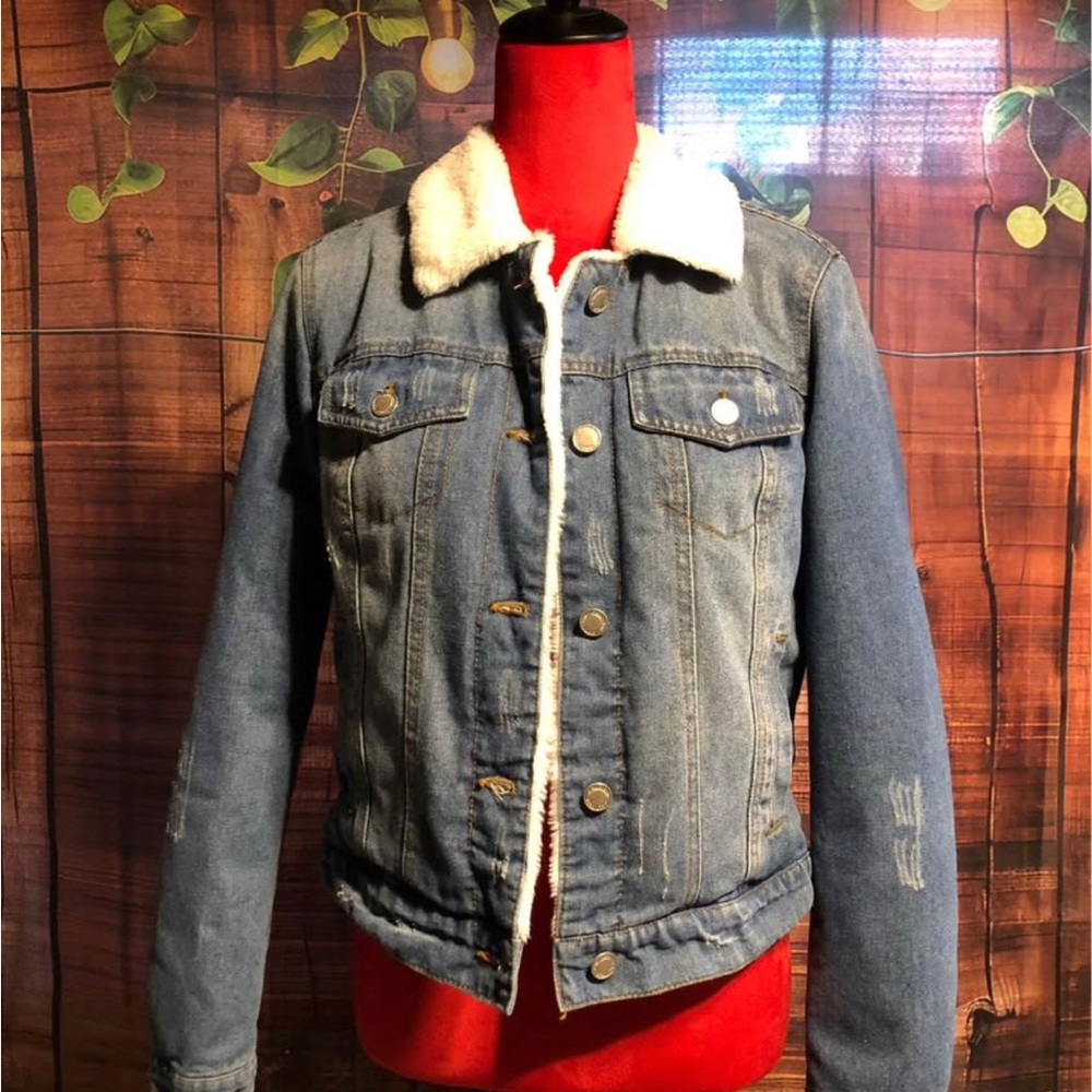 Classic Blue Denim Jacket with White Sherpa Collar